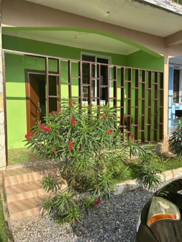 Oneworld Guesthouse & Events Centre Accra Esterno foto