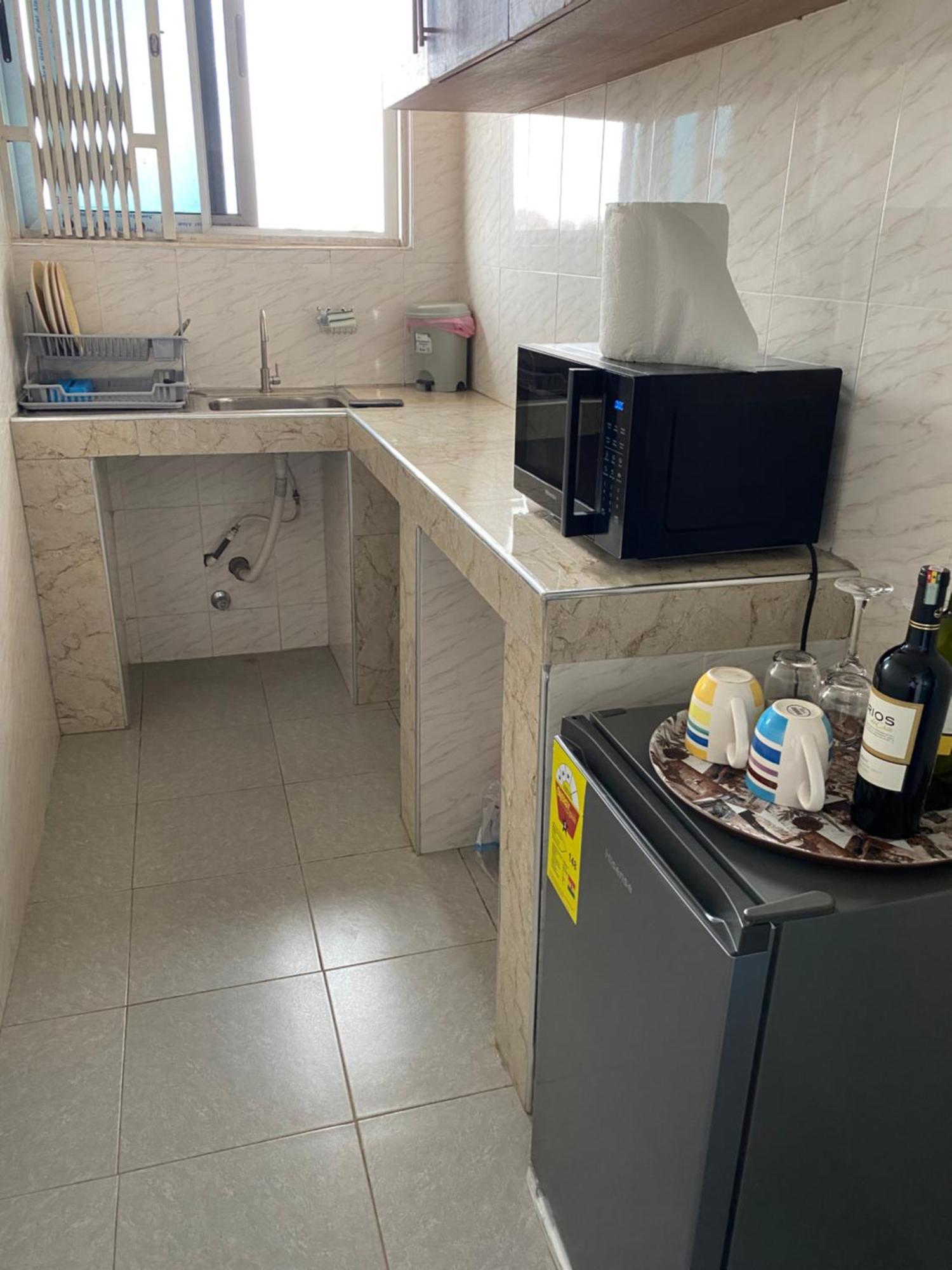 Oneworld Guesthouse & Events Centre Accra Esterno foto