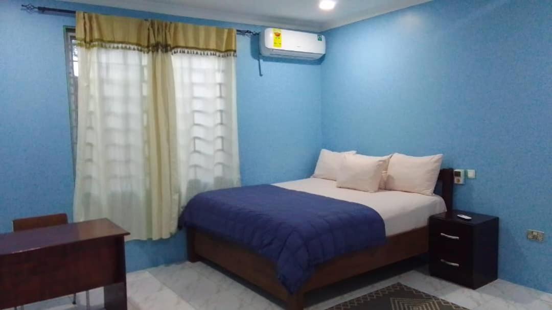 Oneworld Guesthouse & Events Centre Accra Esterno foto
