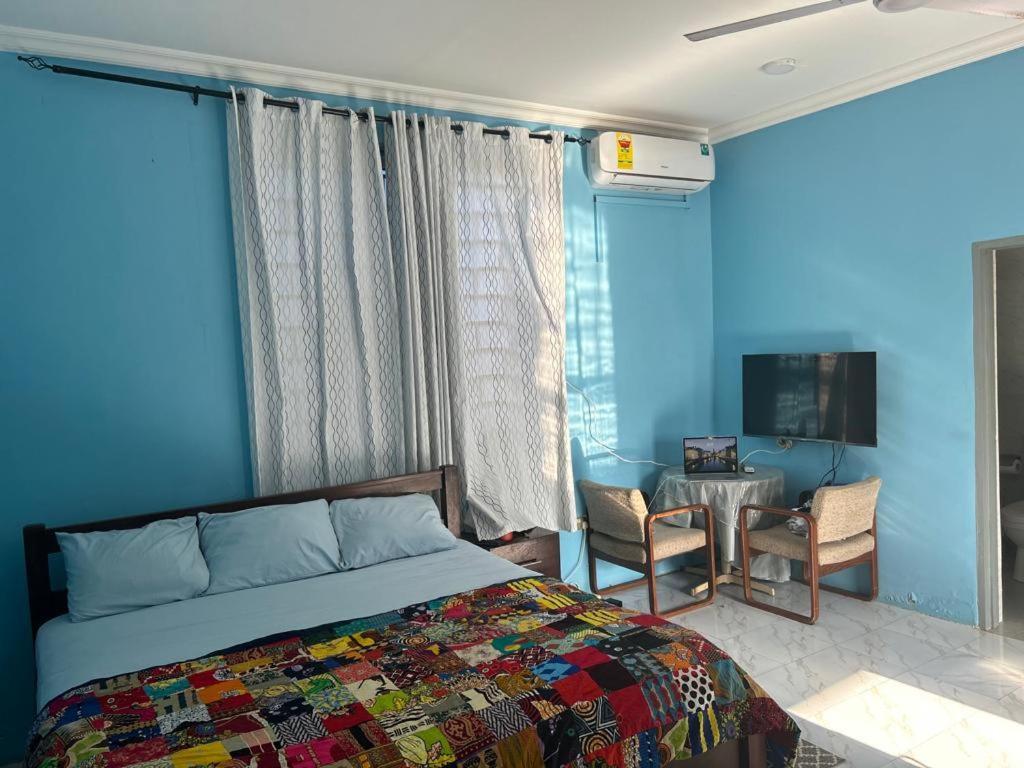 Oneworld Guesthouse & Events Centre Accra Esterno foto